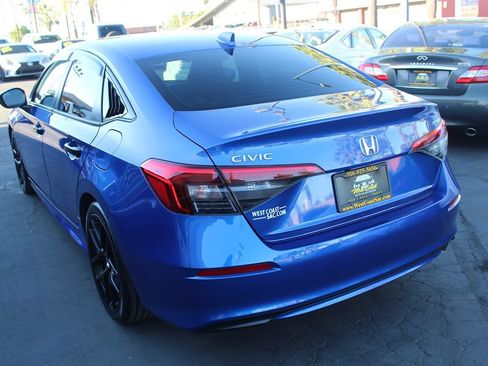 Used 2023 Honda Civic Sport image 5