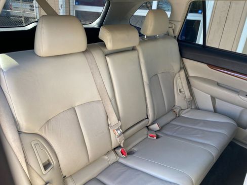 Used 2013 Subaru Outback 2.5i Limited image 15