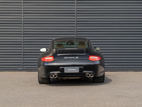 Used 2009 Porsche 911 Carrera S RWD image 7