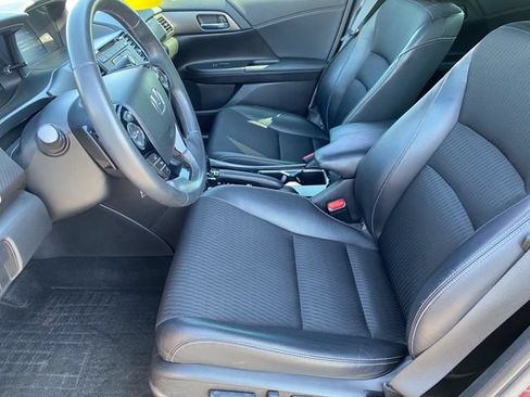 Used 2016 Honda Accord Sport image 16