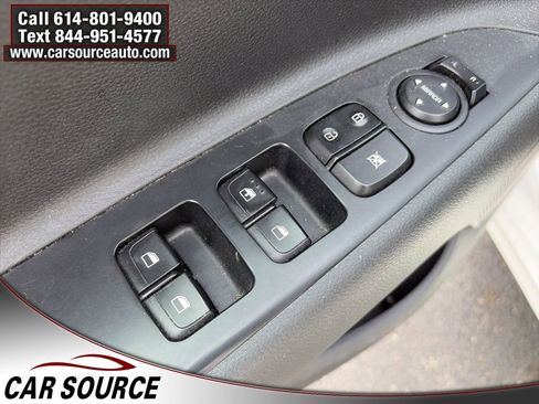 Used 2023 Kia Rio S image 15