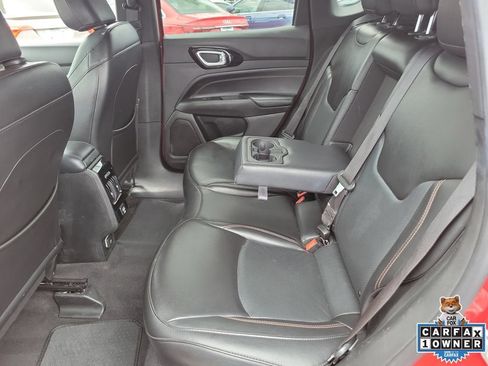 Used 2023 Jeep Compass Limited AWD/4WD image 13