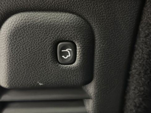 Used 2024 Dodge Durango R/T AWD/4WD image 30