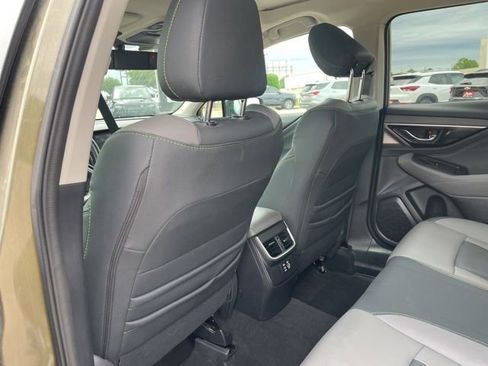 Used 2025 Subaru Outback Onyx Edition AWD/4WD image 9