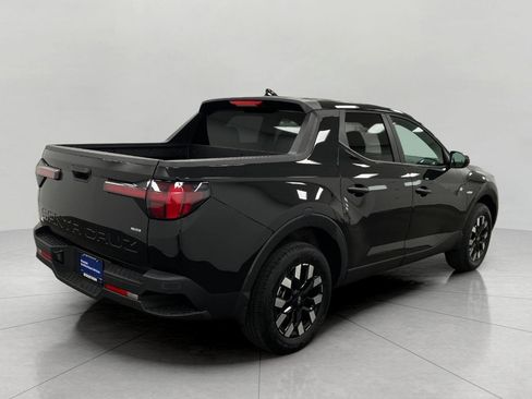 Certified 2025 Hyundai Santa Cruz SE AWD/4WD image 3