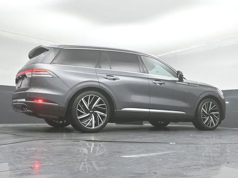 Used 2025 Lincoln Aviator Reserve w/ Equipment Group 201A image 42