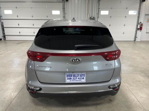 Used 2020 Kia Sportage LX AWD/4WD image 6