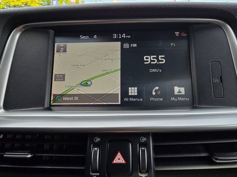 Used 2020 Kia Optima Premium FWD image 18