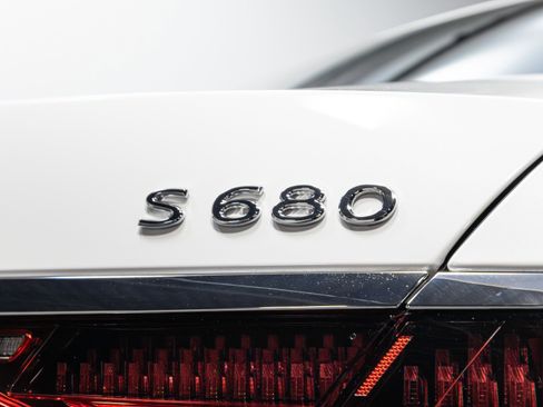Used 2024 Mercedes-Benz Maybach S 680 4MATIC image 69