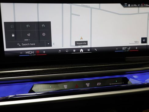 Certified 2025 BMW 740i xDrive w/ Premium Package image 10