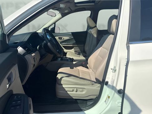 Used 2019 Honda Ridgeline RTL image 8