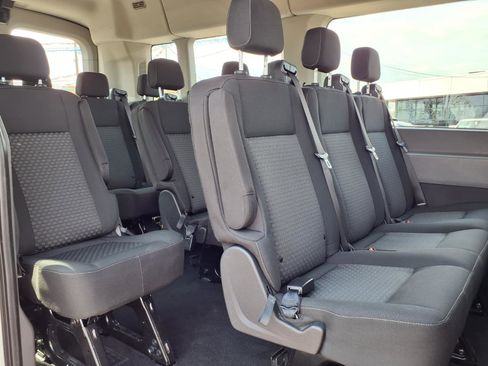 Used 2023 Ford Transit 350 XLT RWD image 6