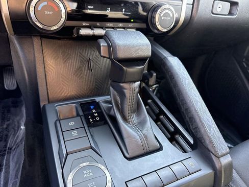 Used 2024 Toyota Tacoma SR5 RWD image 14