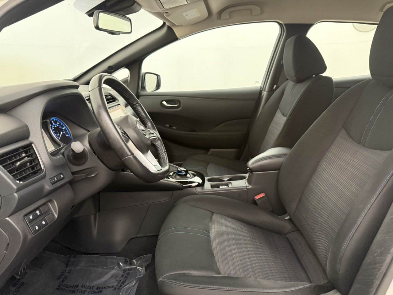 Used 2025 Nissan Leaf SV Plus FWD image 14