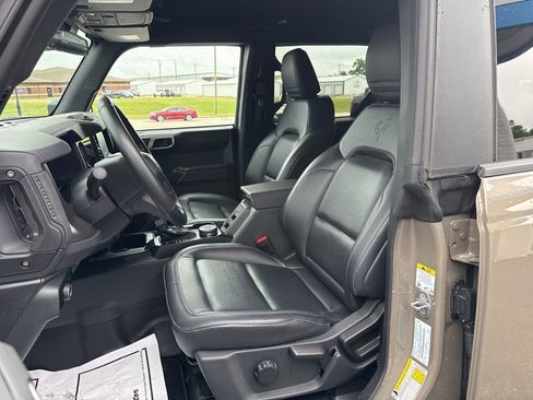 Used 2025 Ford Bronco Big Bend AWD/4WD image 12