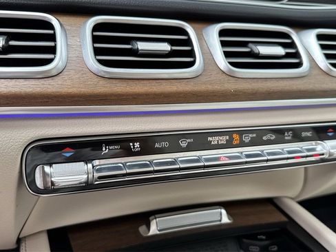 Used 2024 Mercedes-Benz GLE 450 GLE 450 image 53