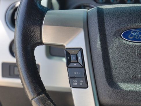 Used 2013 Ford F150 Platinum AWD/4WD image 18
