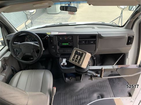 Used 2007 Chevrolet Express 3500 w/ School Bus Package RWD image 25