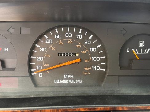 Used 1989 Toyota Pickup Deluxe AWD/4WD image 20