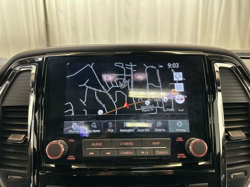 Certified 2021 Nissan Titan Platinum Reserve w/ Moonroof Package image 16