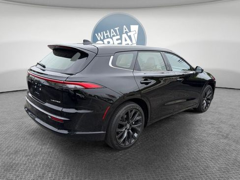 New 2026 Toyota Crown Signia AWD/4WD image 3