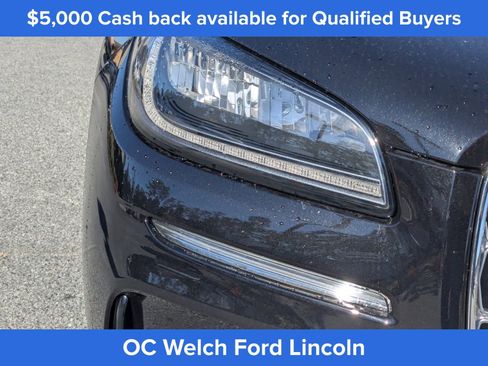 New 2026 Lincoln Corsair Premiere image 12