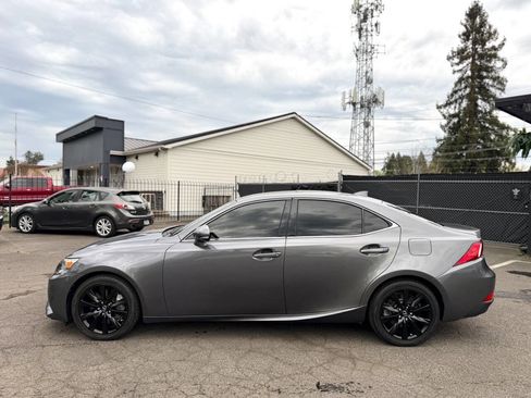 Used 2016 Lexus IS 200t RWD image 3