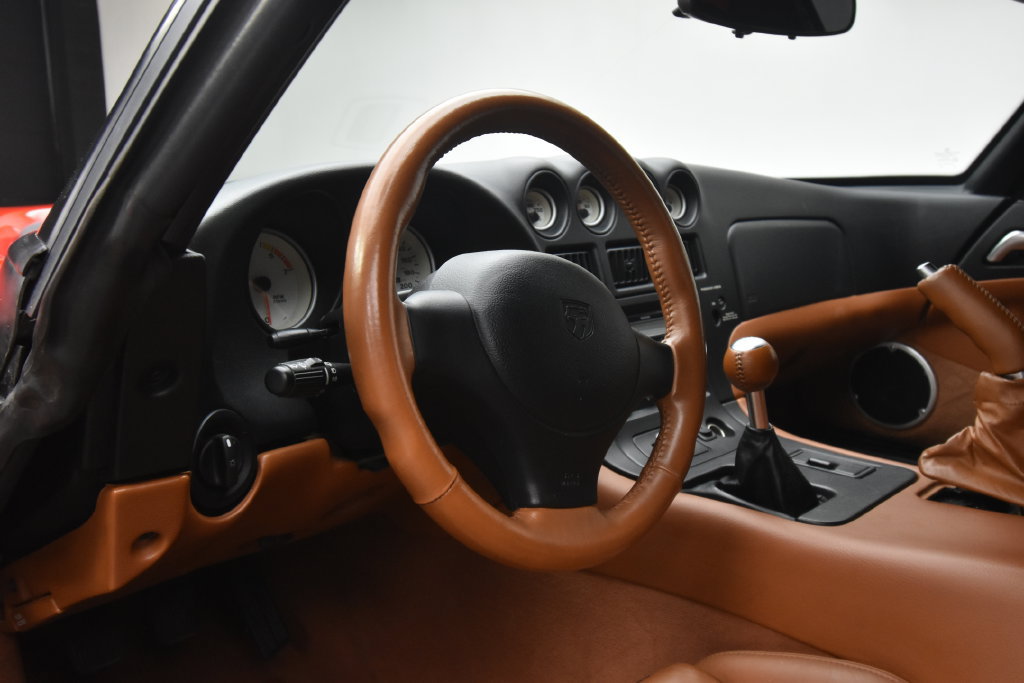Used 2002 Dodge Viper RT/10 RWD image 11