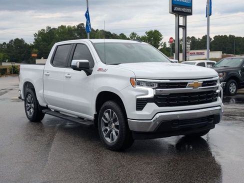 New 2026 Chevrolet Silverado 1500 LT AWD/4WD image 2