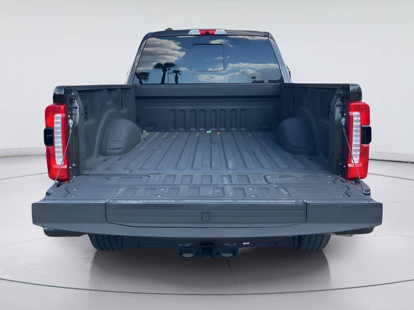 Used 2024 Ford F250 Lariat w/ Lariat Ultimate Package AWD/4WD image 11