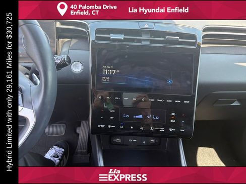 Certified 2024 Hyundai Tucson Limited AWD/4WD image 17