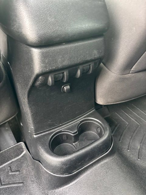 Used 2014 Jeep Wrangler Unlimited Sahara w/ Max Tow Package AWD/4WD image 27