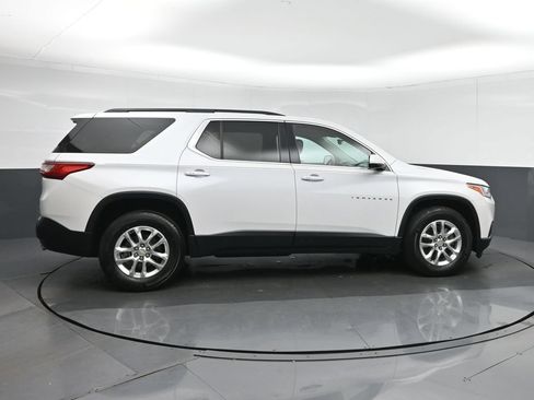 Used 2019 Chevrolet Traverse LT AWD/4WD image 8