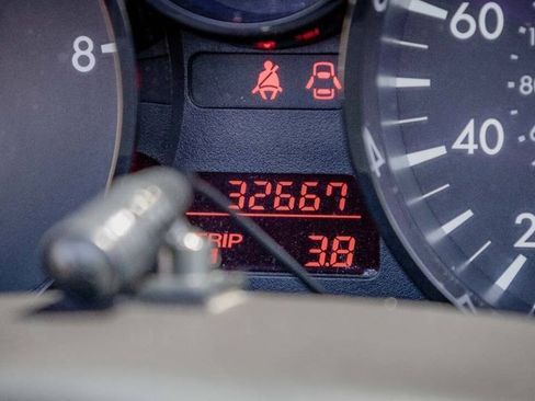 Used 2014 MAZDA MX-5 Miata Club image 28