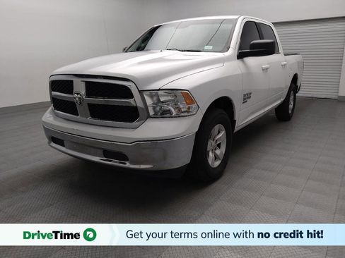 Used 2021 RAM 1500 Classic SLT image 1