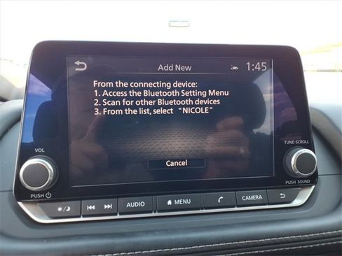 Used 2023 Nissan Rogue SV image 10