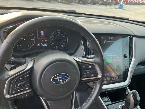 Used 2024 Subaru Outback Premium AWD/4WD image 26