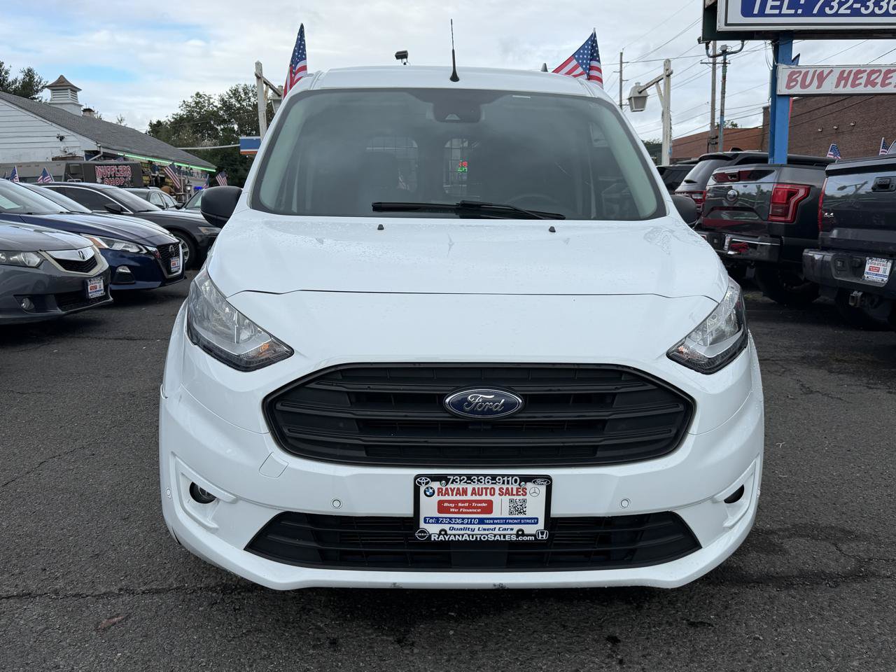 Used 2023 Ford Transit Connect XLT FWD image 2