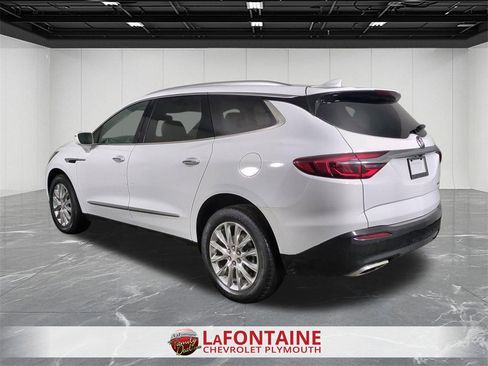 Certified 2019 Buick Enclave Essence image 6