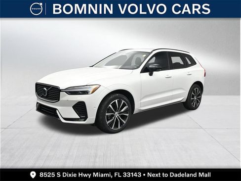 Used 2024 Volvo XC60 B5 Plus w/ Climate Package AWD/4WD image 1