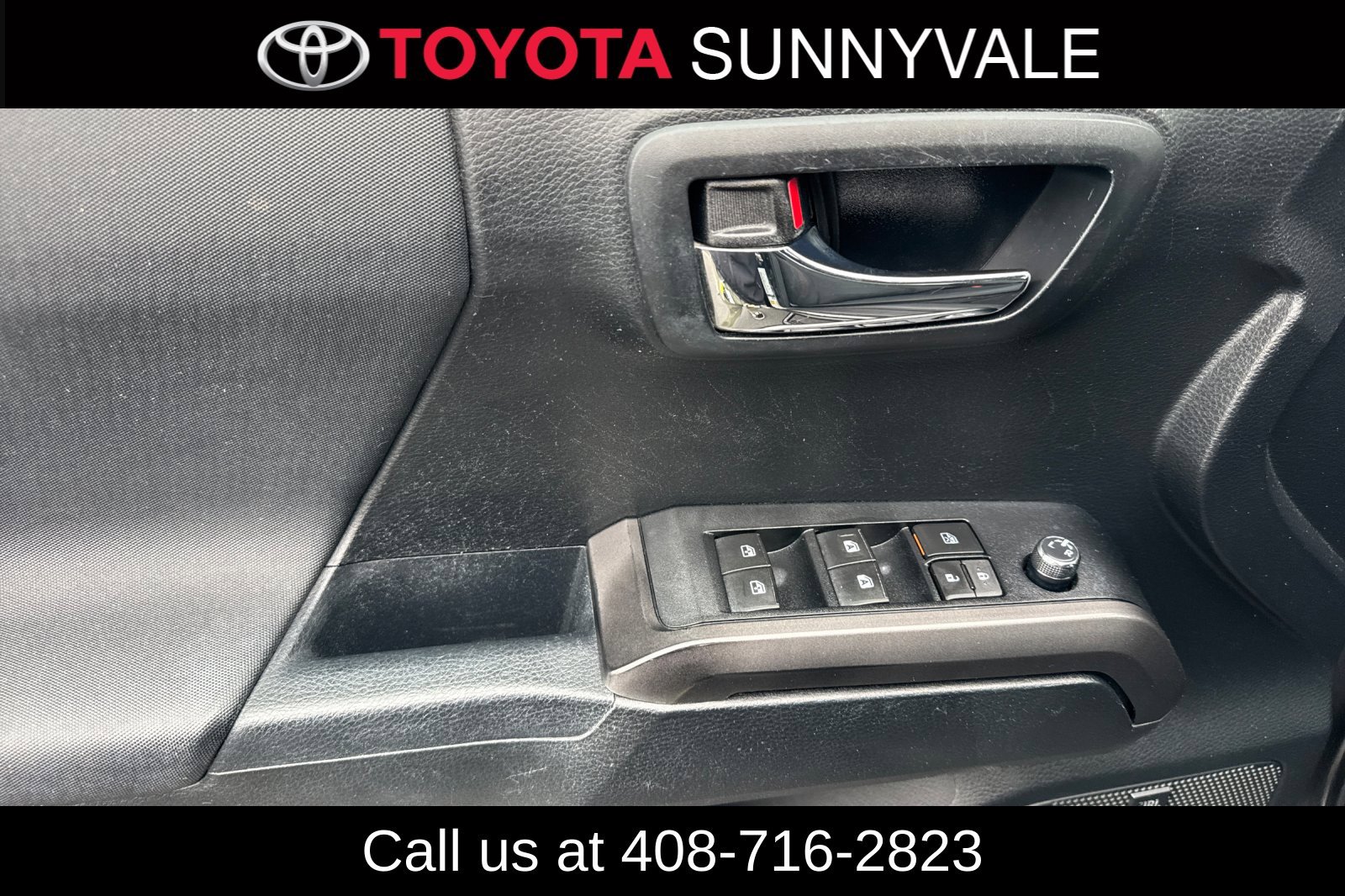 Used 2016 Toyota Tacoma TRD Off-Road RWD image 11