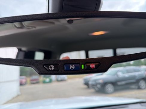 Used 2020 Chevrolet Colorado Z71 image 21