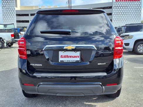 Used 2017 Chevrolet Equinox LS FWD image 22