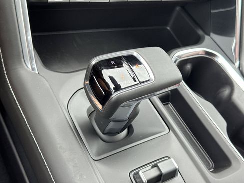 New 2026 GMC Sierra 1500 Denali Ultimate AWD/4WD image 13