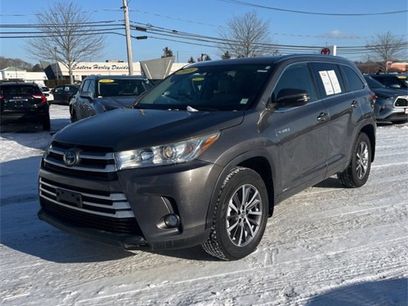 Used 2018 Toyota Highlander XLE