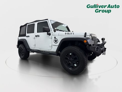 Used 2017 Jeep Wrangler Unlimited Sport AWD/4WD image 12