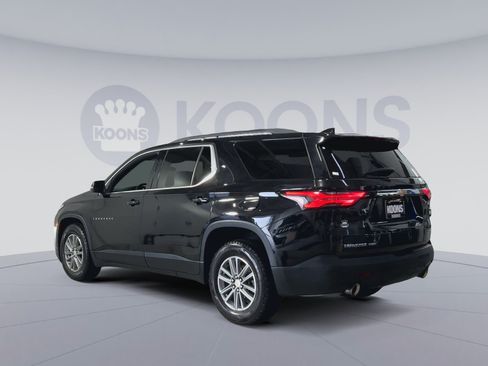 Used 2023 Chevrolet Traverse LT AWD/4WD image 8