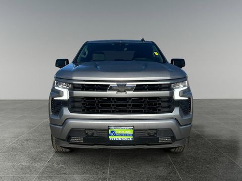 Used 2024 Chevrolet Silverado 1500 RST image 2