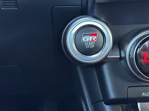 Certified 2023 Toyota GR86 image 26