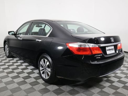 Used 2014 Honda Accord LX image 4